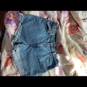 Vintage Levi’s Denim Shorts
